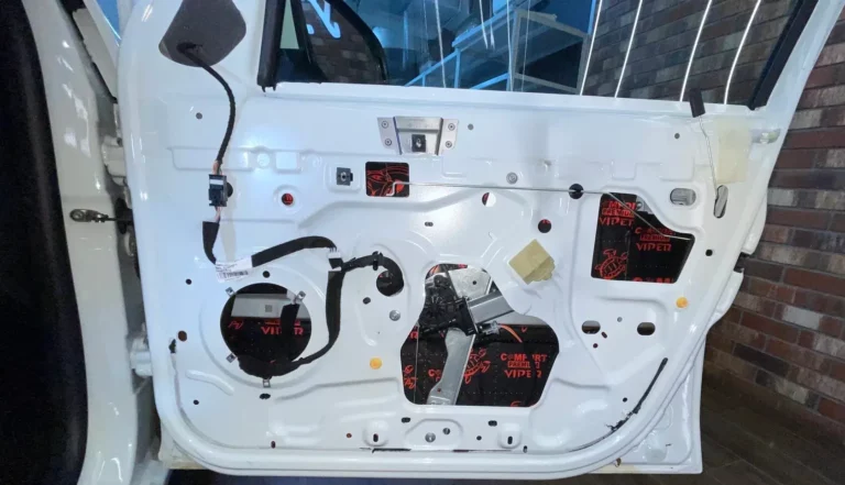 LADA Largus двер 2