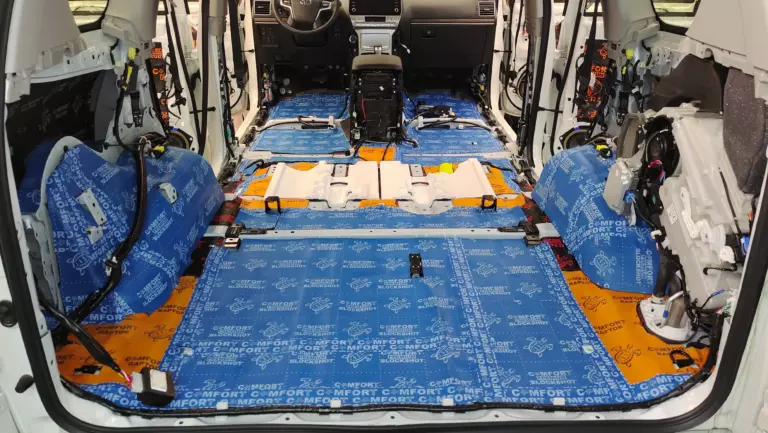 Land Cruiser Prado пол 3