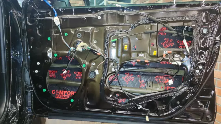 Toyota Camry двер 1