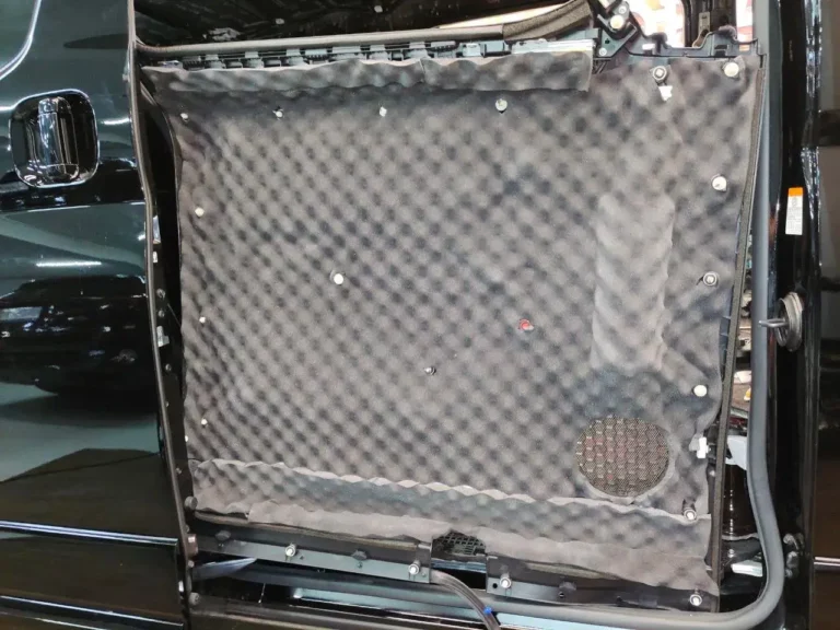Toyota Granvia 2020 двер 7