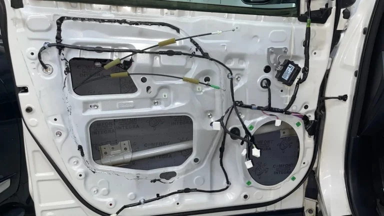 Toyota Highlander двер 3