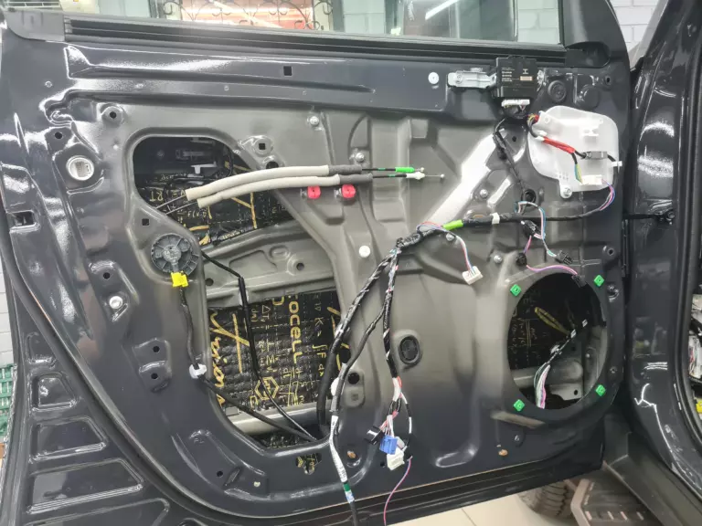 Toyota Land Cruiser Prado 250 двер 1
