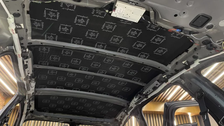 Шумоизоляция BMW X5 2021 крыша 3