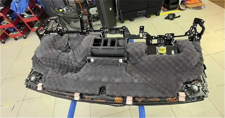 Шумоизоляция Hyundai Staria 2022 торп7
