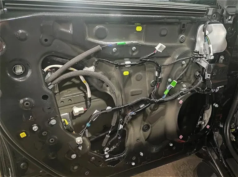 Шумоизоляция Lexus LX 2022 двер 1