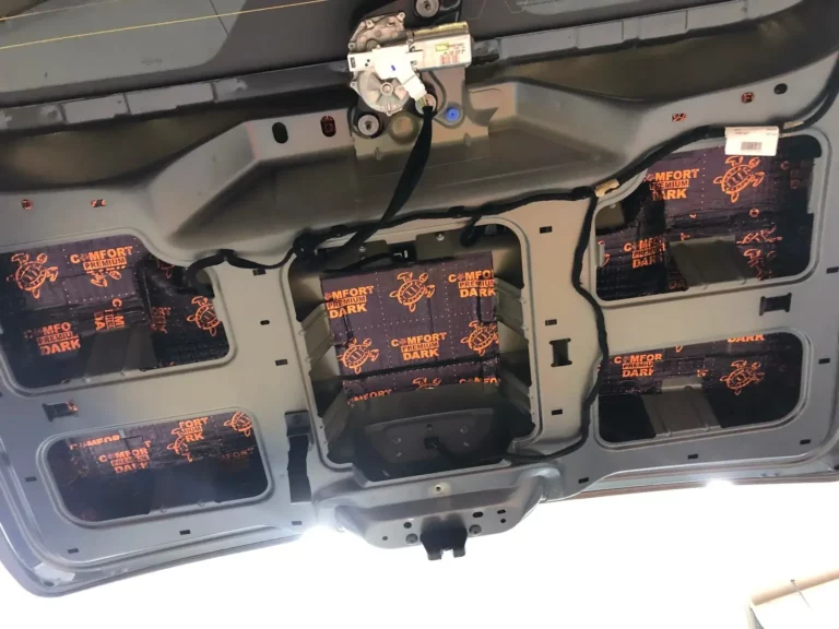 Шумоизоляция Peugeot Traveller 2021 баг 2