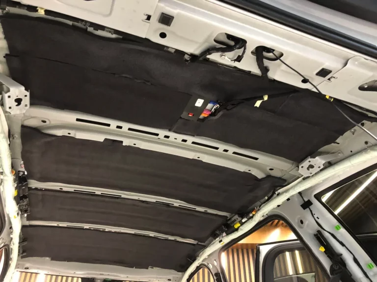 Шумоизоляция Volvo XC90 2021 крыша 4
